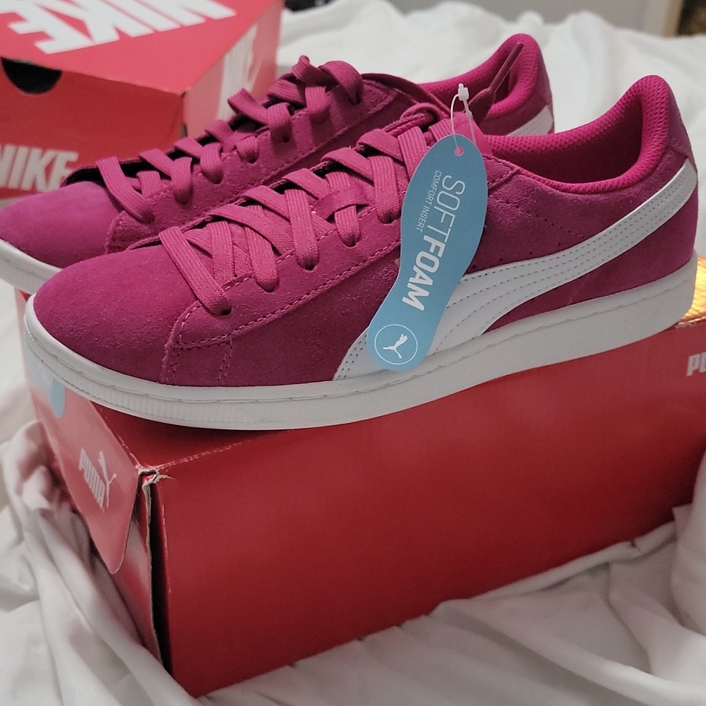 Puma - Picture 2 of 6
